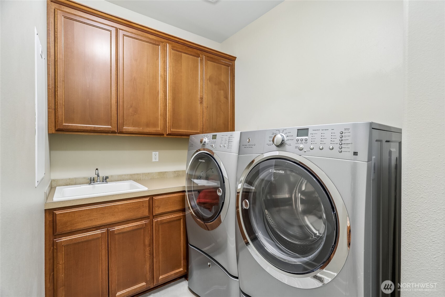 11815 157th Avenue Property Photo 15