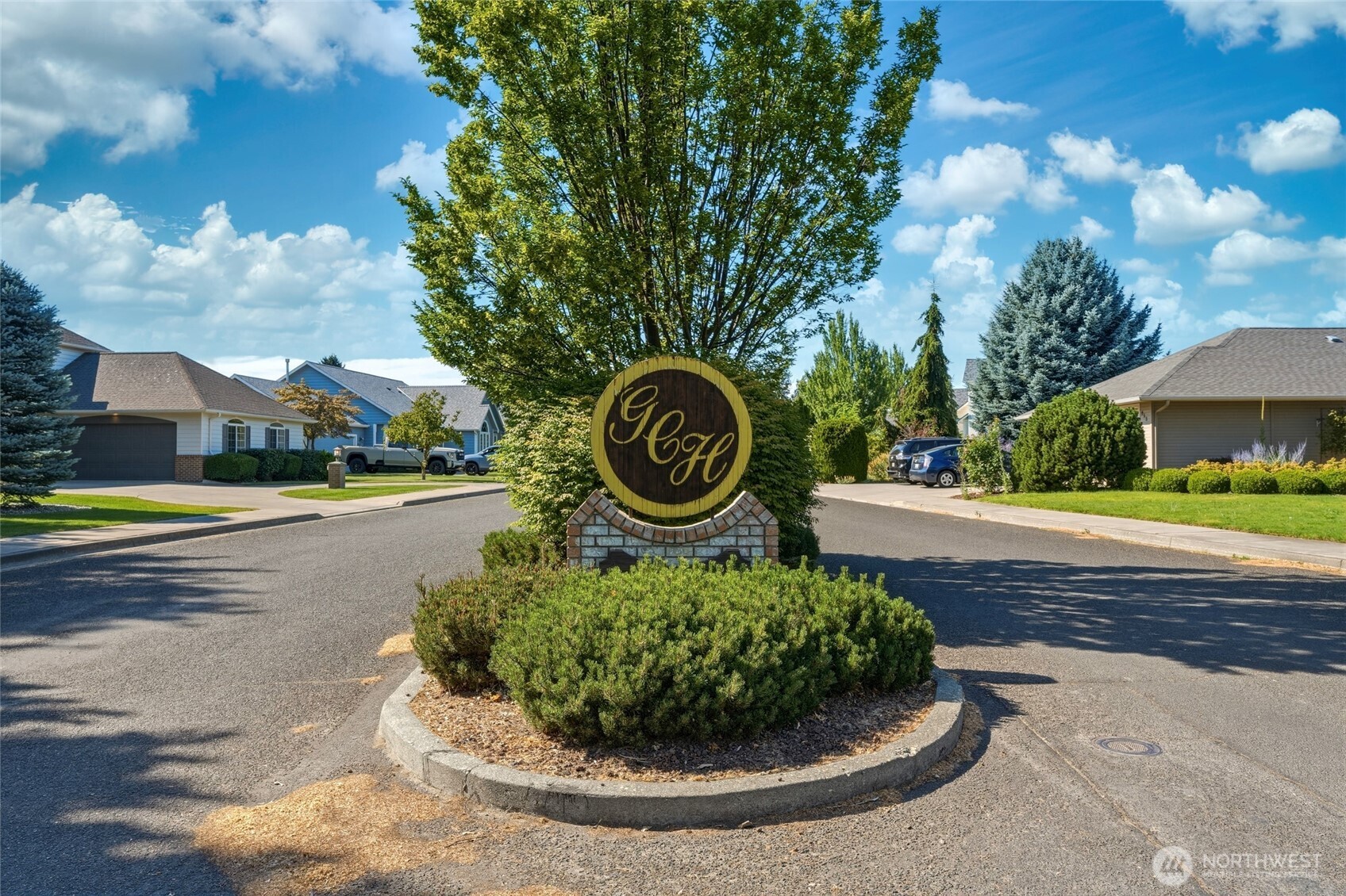 956 Se Garrison Drive Property Photo 38