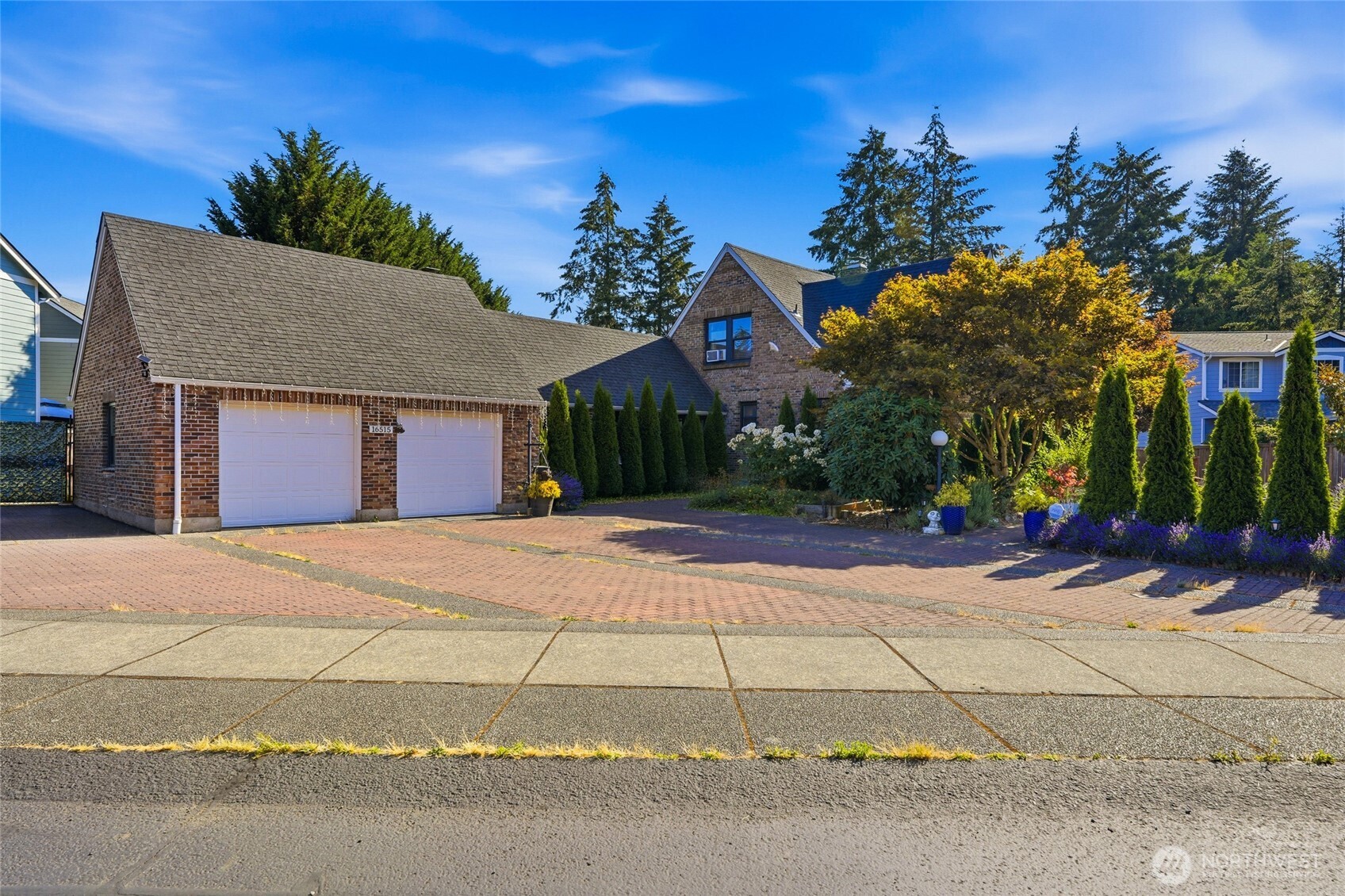 16515 39th Avenue Property Photo 2
