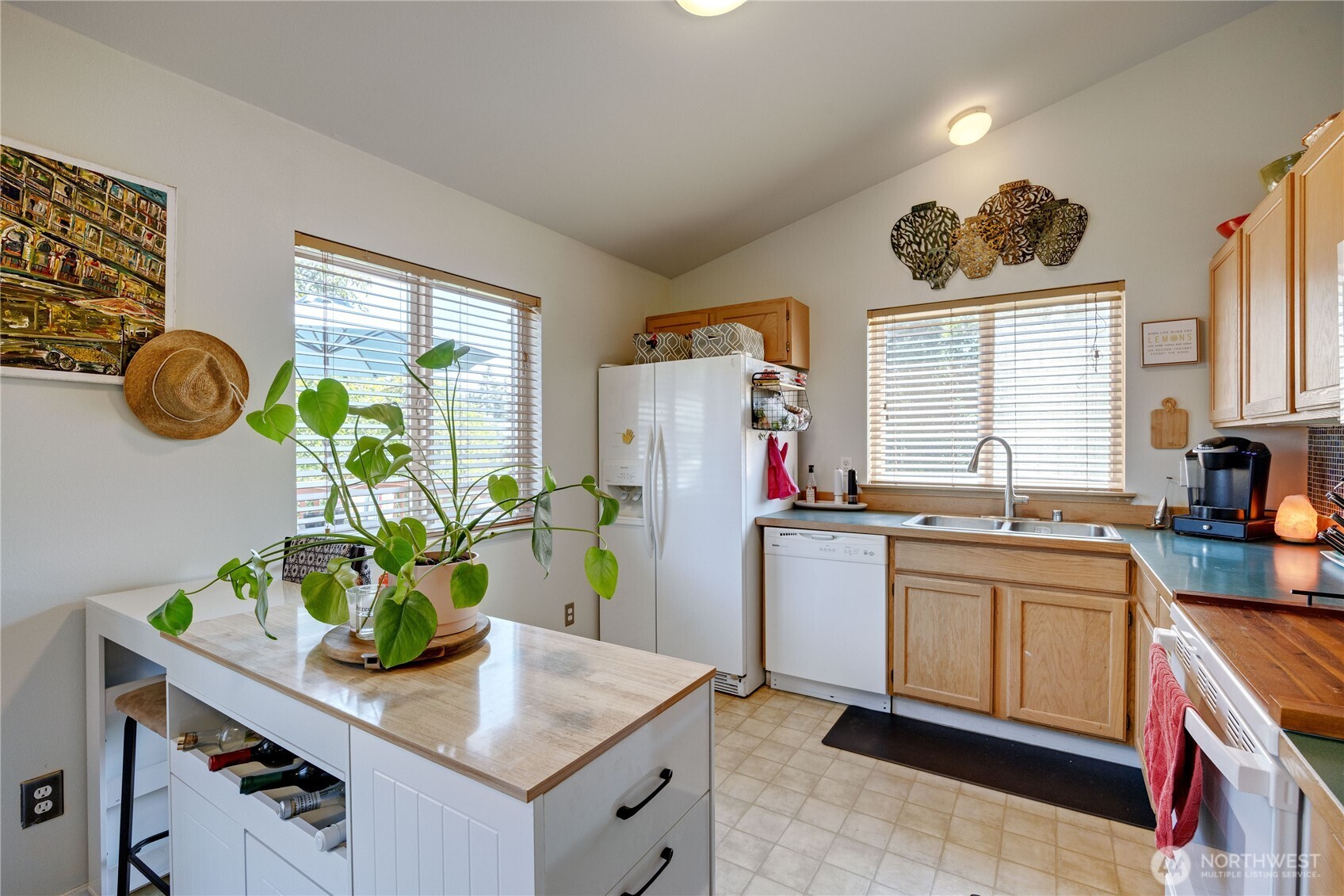 26202 Barrett Road Property Photo 15