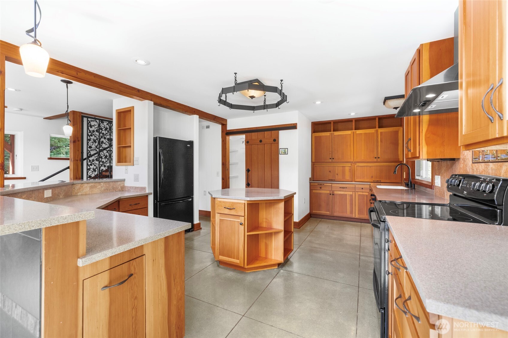 45192 N Brooks Road Property Photo 8
