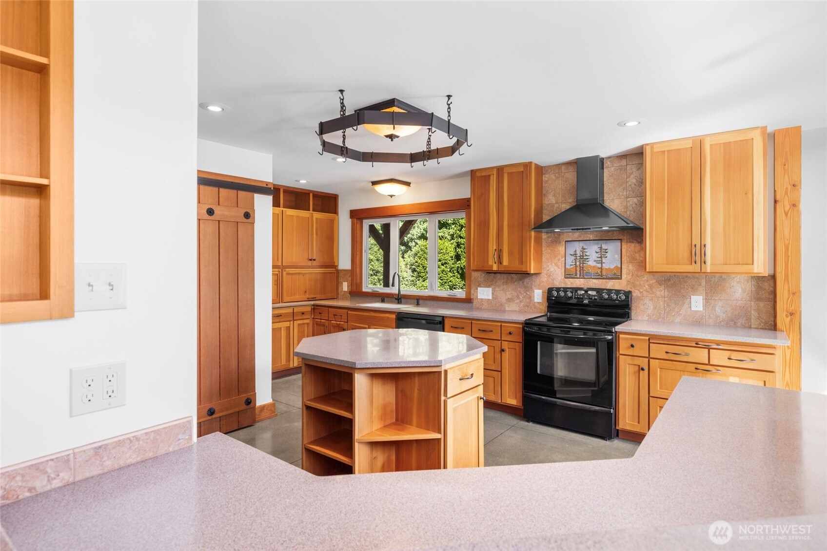 45192 N Brooks Road Property Photo 10