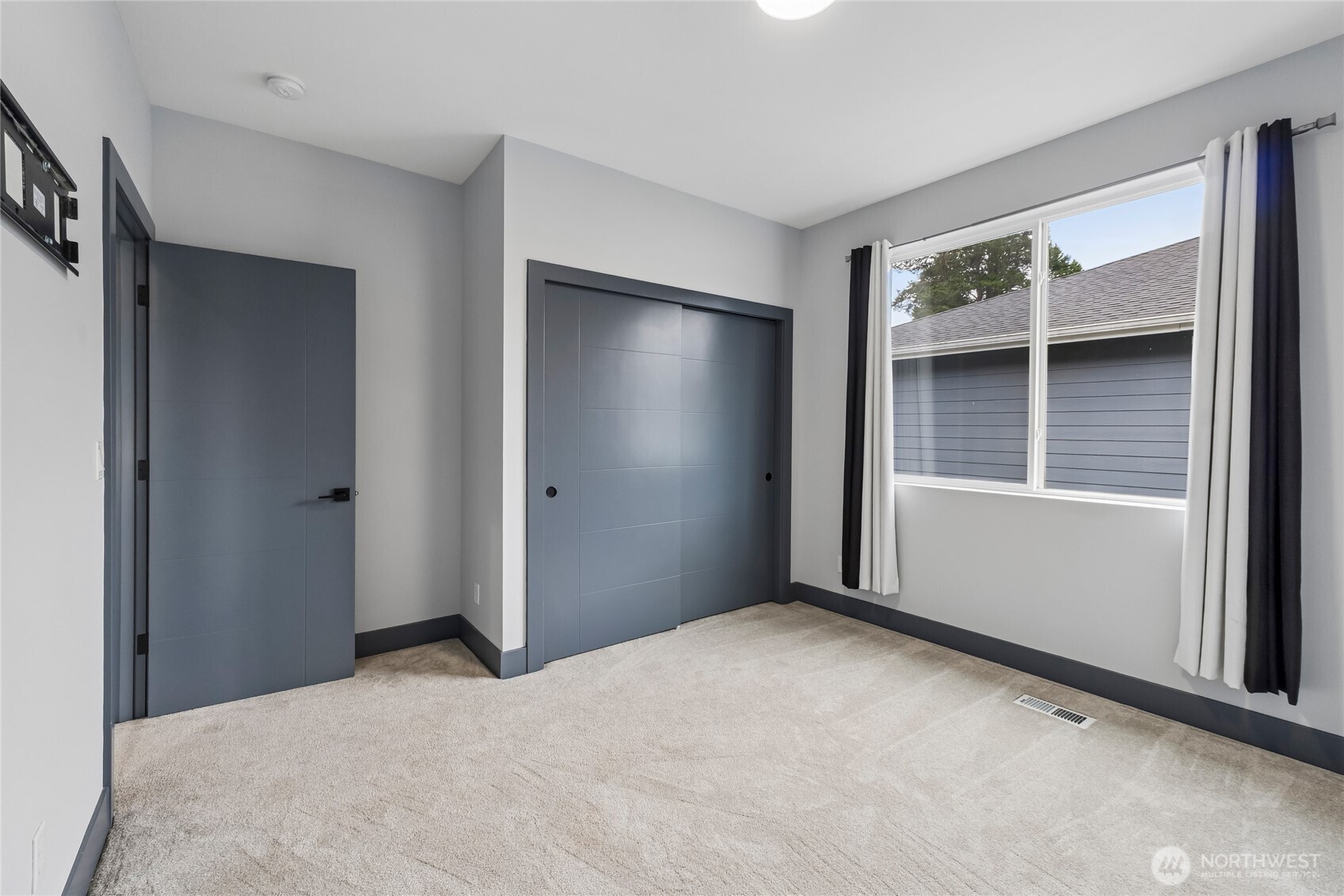 121 Palisades Place Property Photo 27