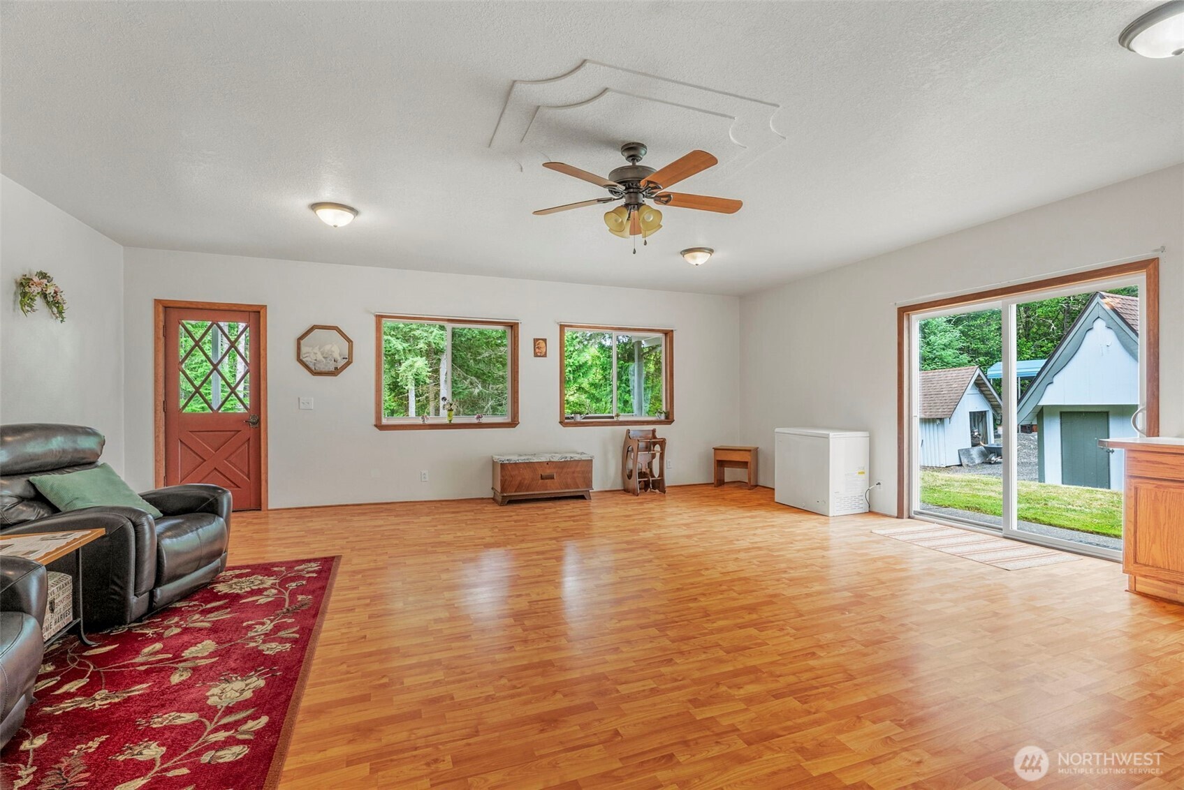 190 Martin Road Property Photo 10