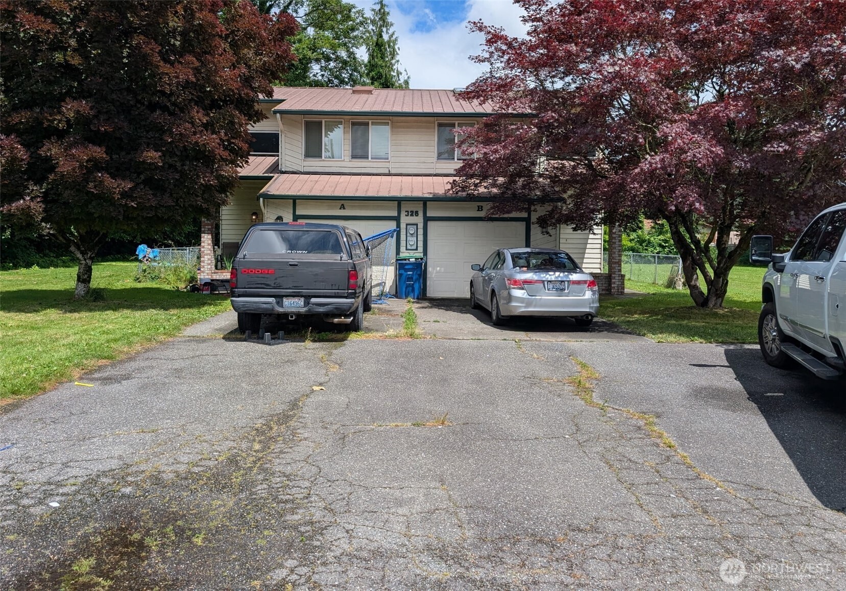 326 W Munro Street Property Photo 1