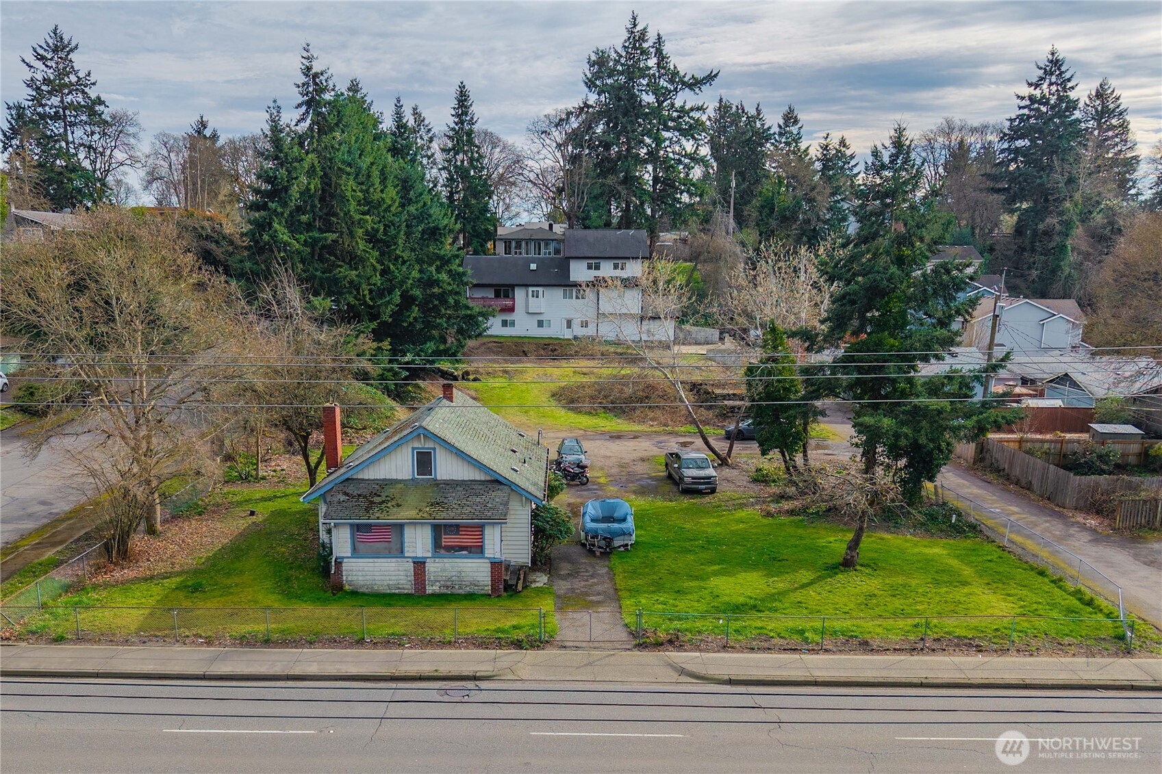 2502 S 74th Street Property Photo 1