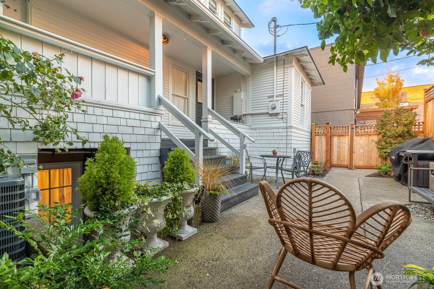 116 4th Avenue Property Photo 31