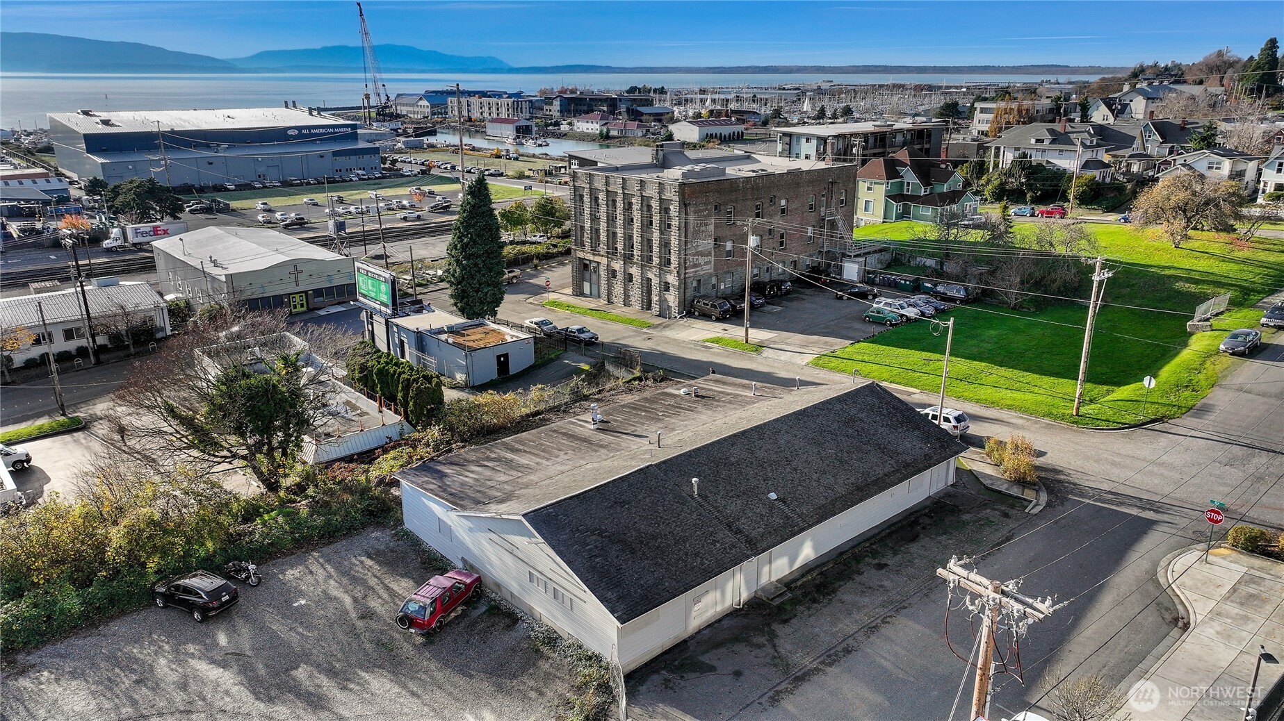 1310 G Street Property Photo 4