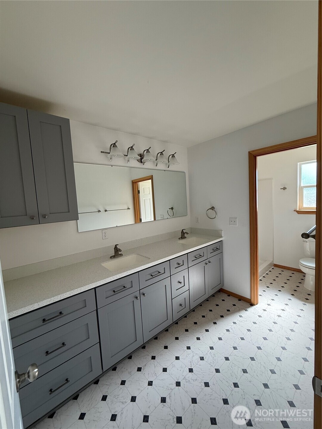 258 Parkside Loop Property Photo 10