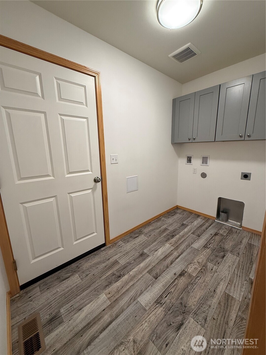 258 Parkside Loop Property Photo 14