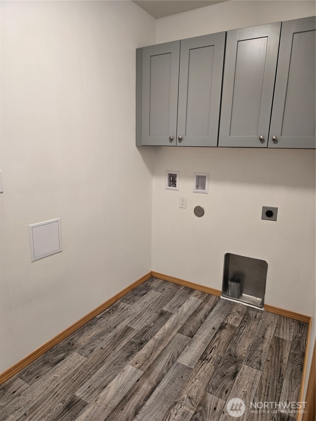 258 Parkside Loop Property Photo 28