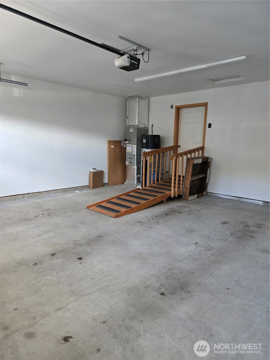 258 Parkside Loop Property Photo 29