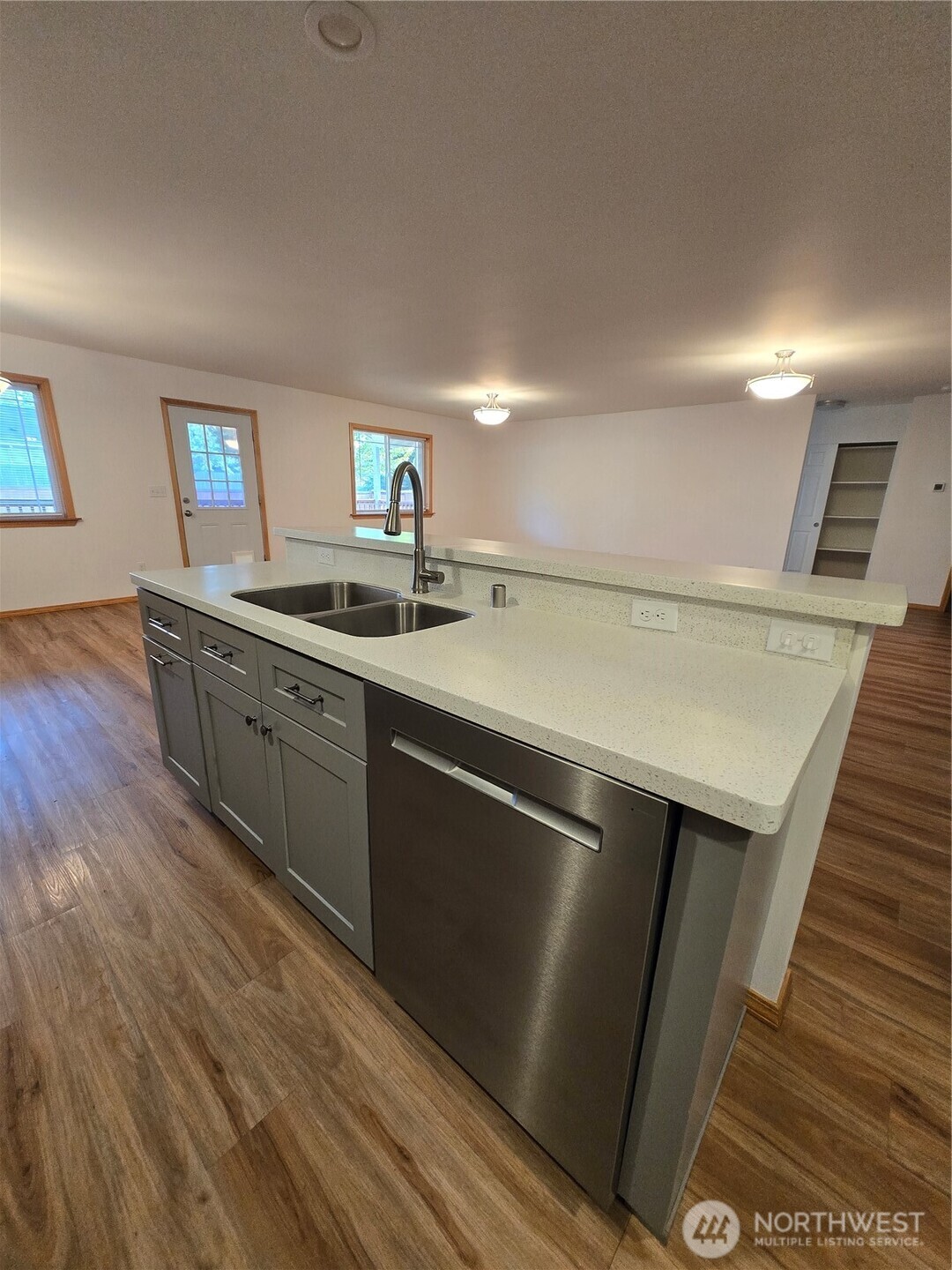 258 Parkside Loop Property Photo 34