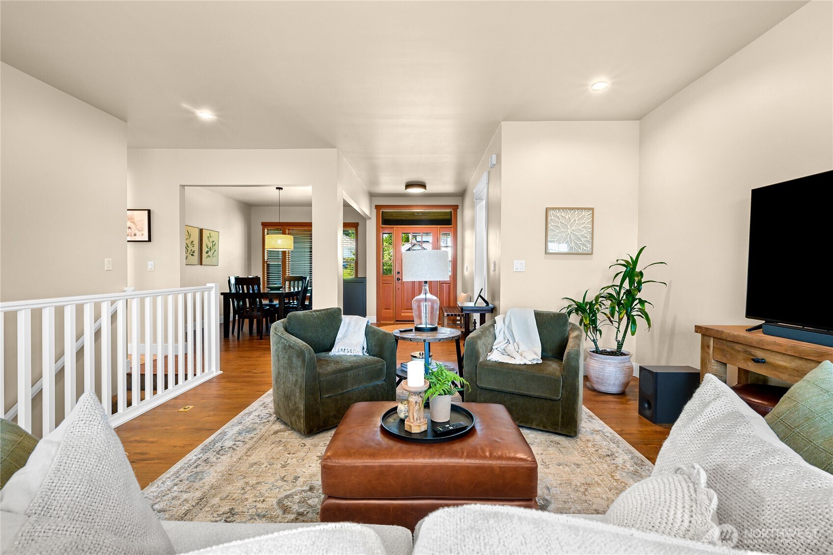 2561 Lakeridge Drive Property Photo 8