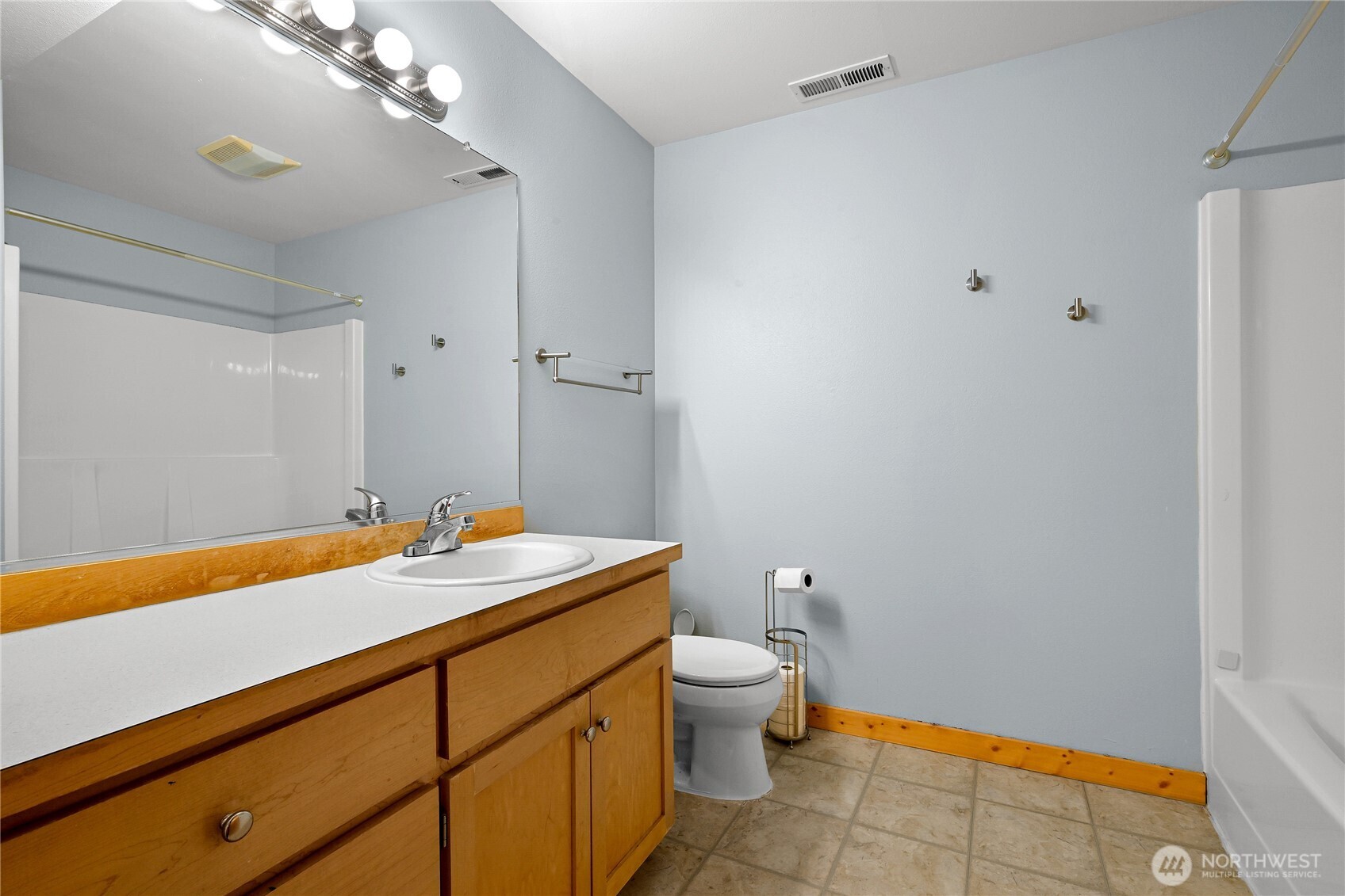 2561 Lakeridge Drive Property Photo 32