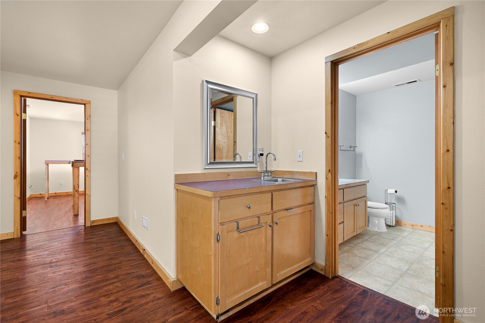 2561 Lakeridge Drive Property Photo 33