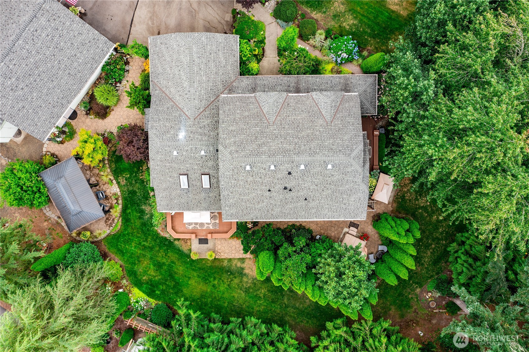 1863 Connery Lane Property Photo 2