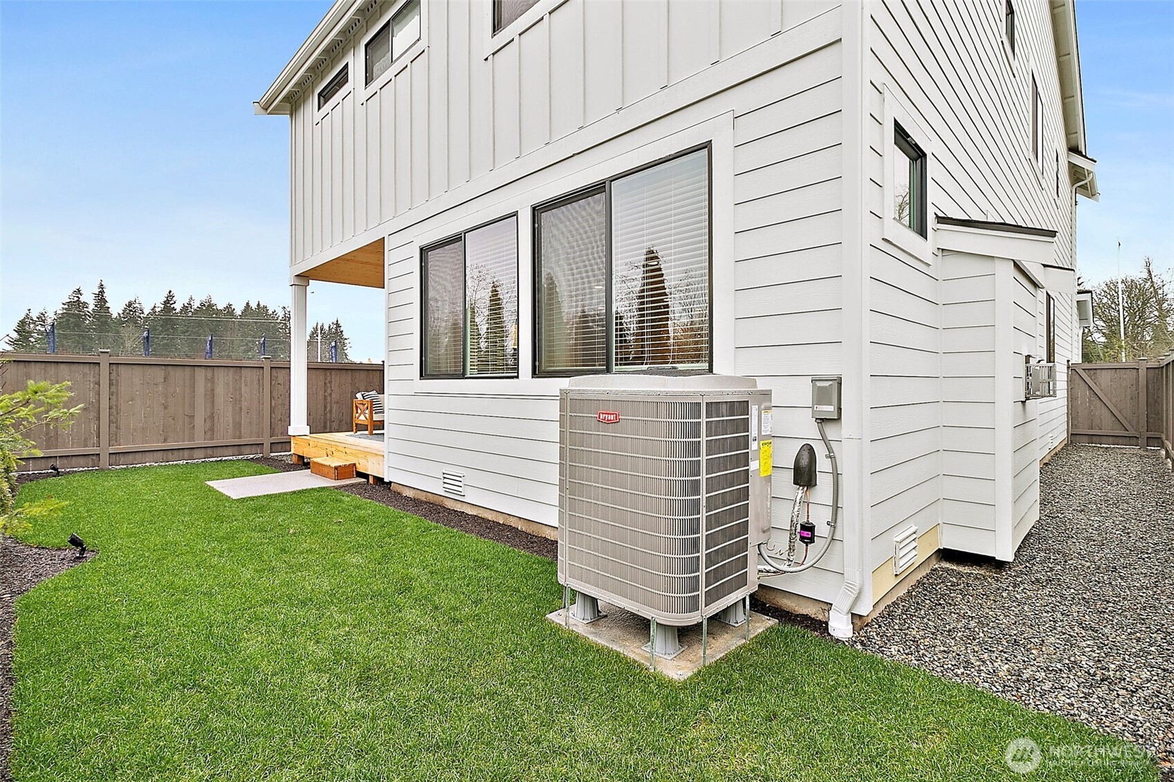 28407 142nd Place Property Photo 40