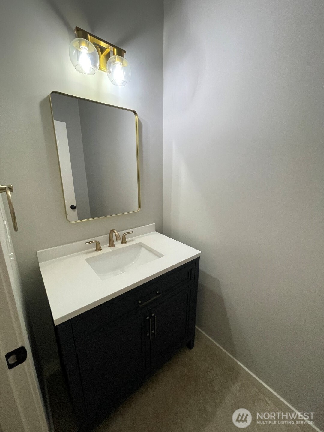 11327 58th Avenue Property Photo 6