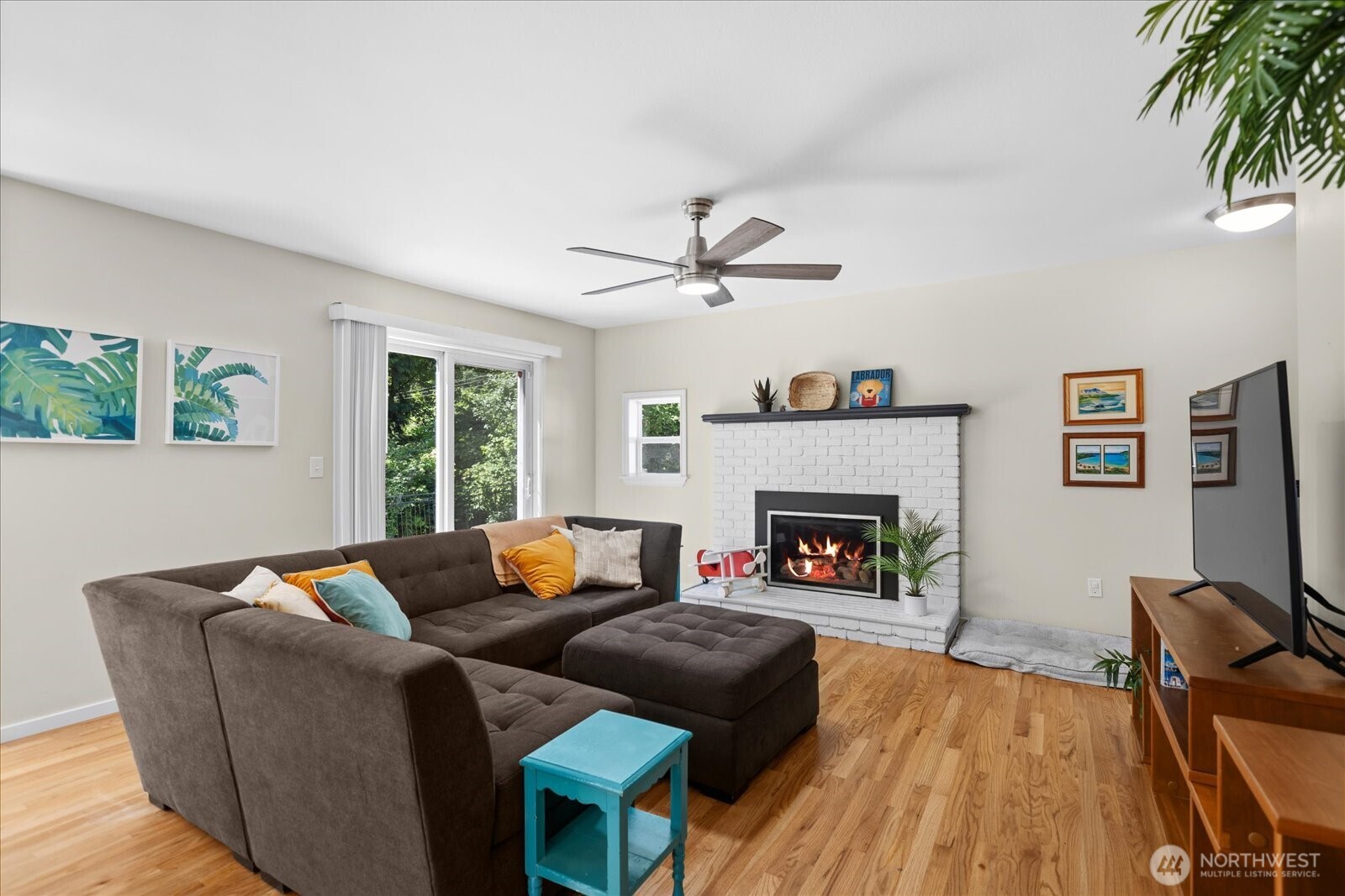 18223 Yew Way Property Photo 18