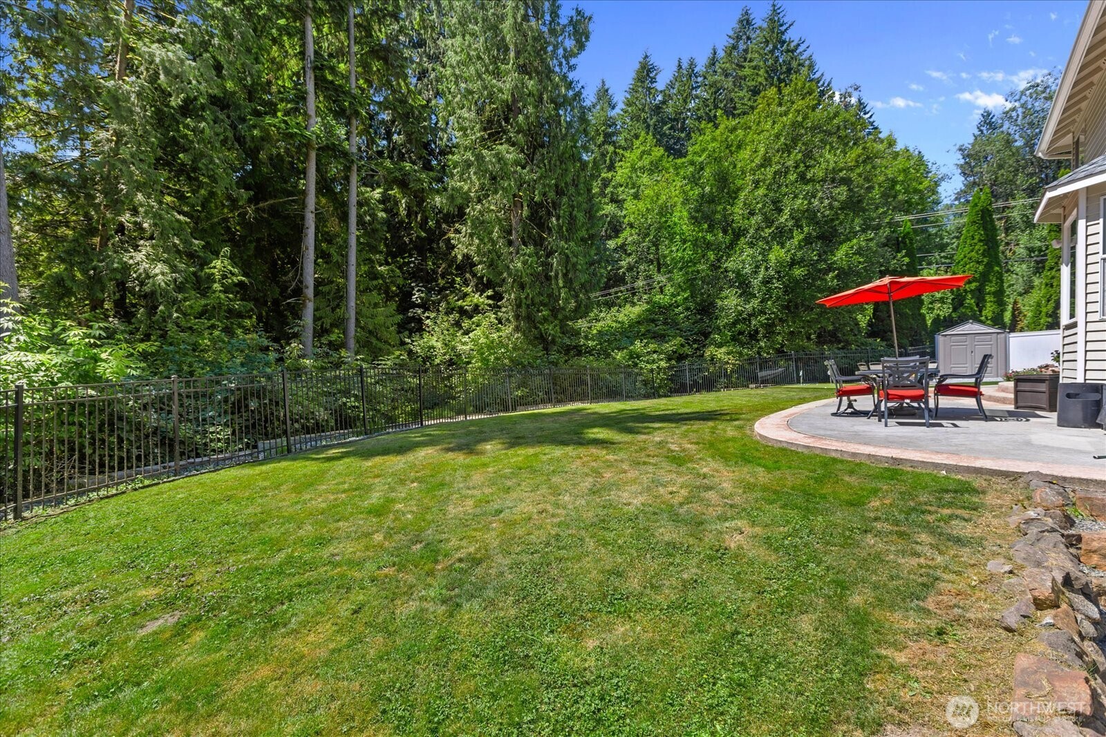 18223 Yew Way Property Photo 33