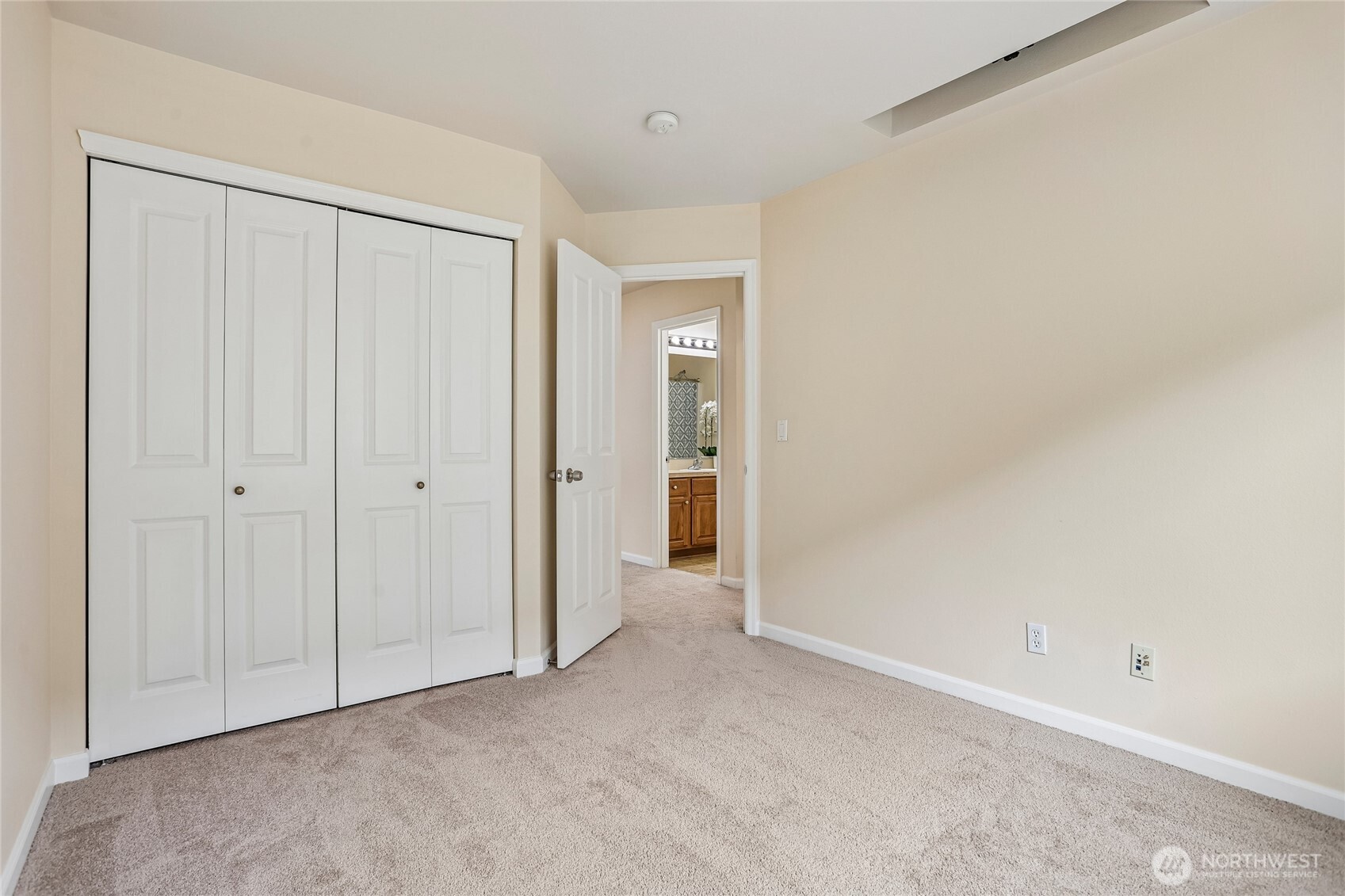 15621 36th Avenue Property Photo 14