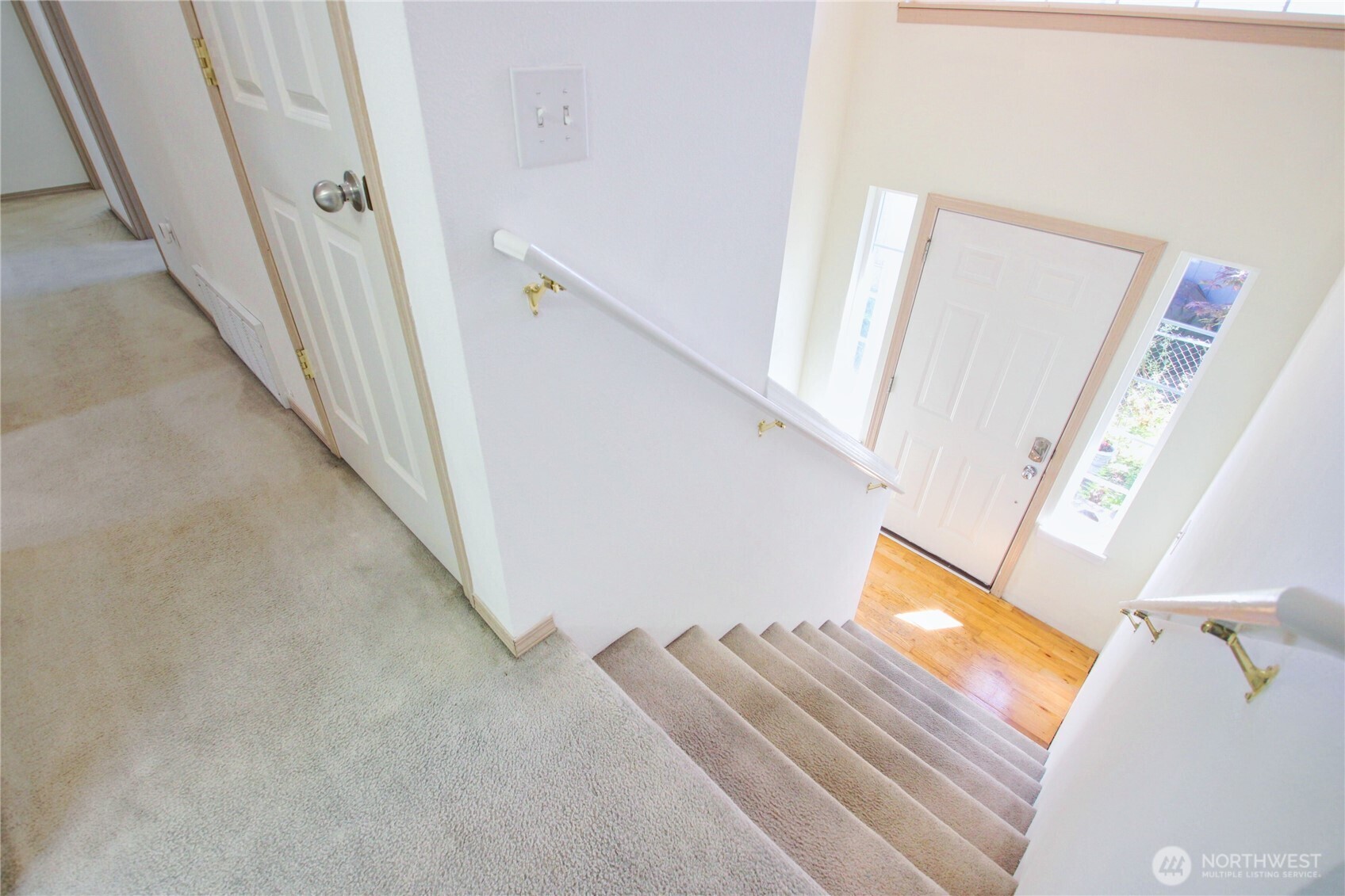 5208 213th Place Property Photo 6