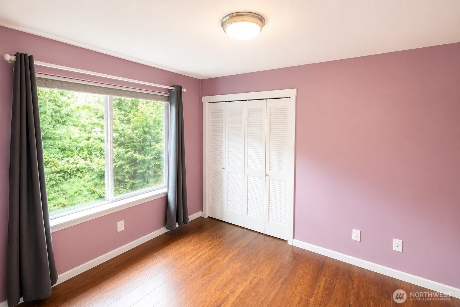 744 Se Evergreen Avenue Property Photo 13