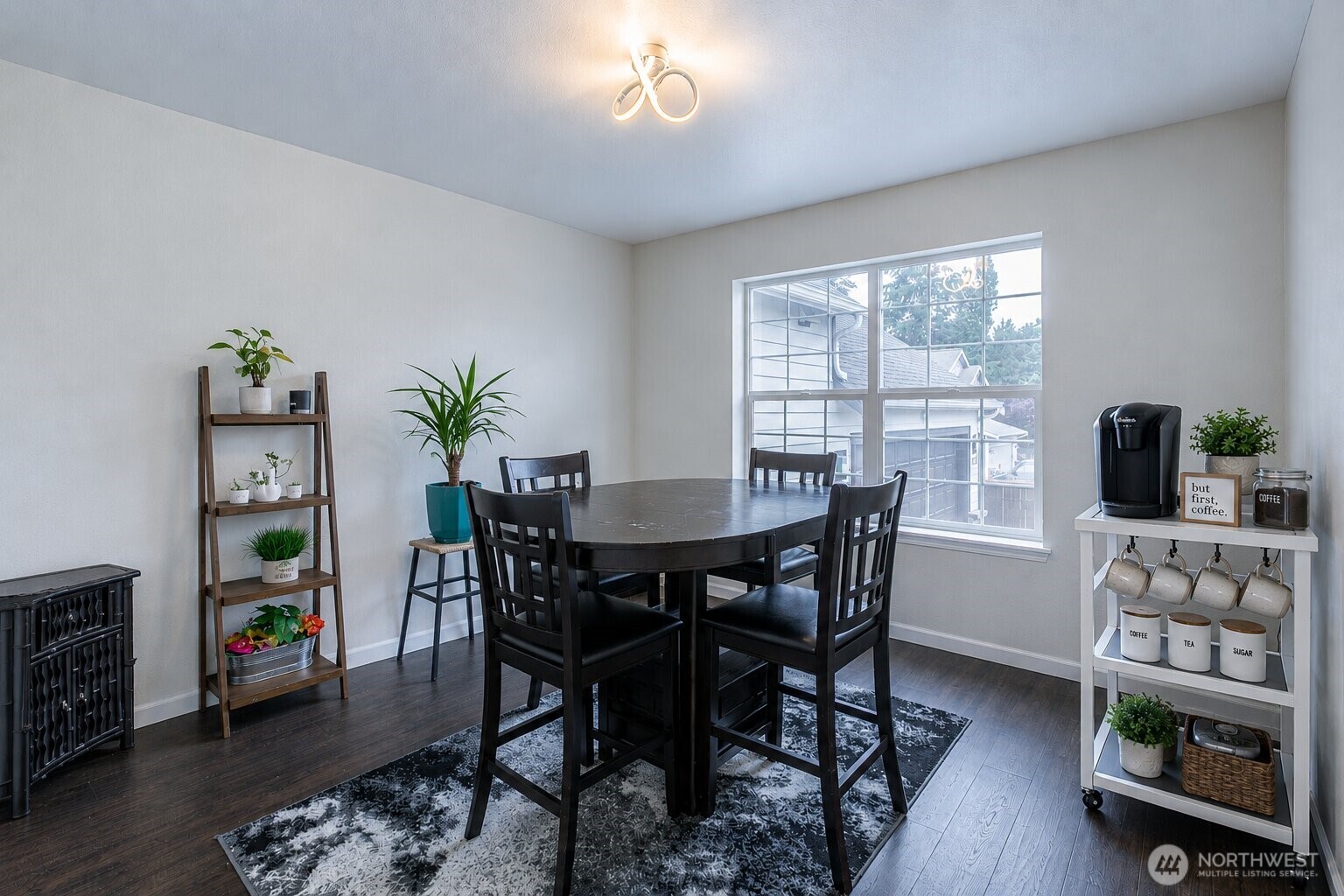 11218 215th Avenue Property Photo 7
