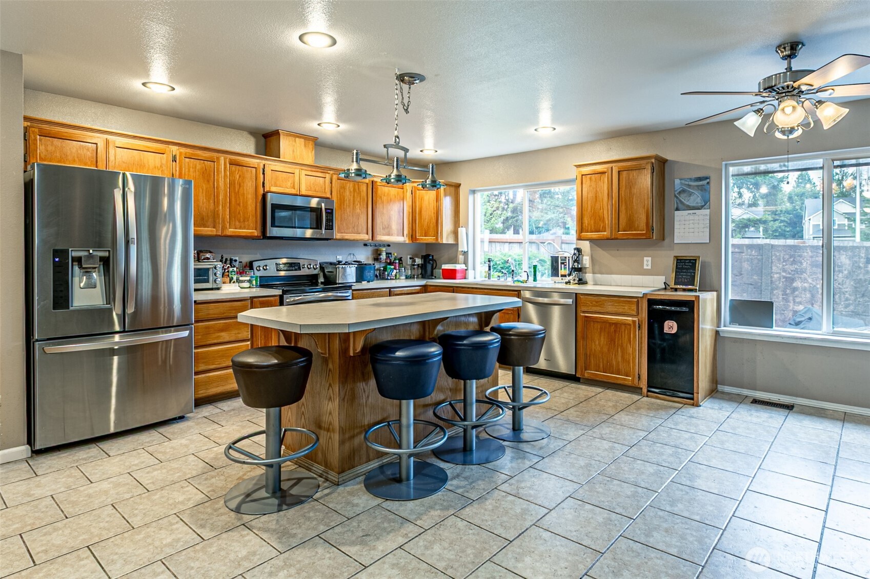 11218 215th Avenue Property Photo 9