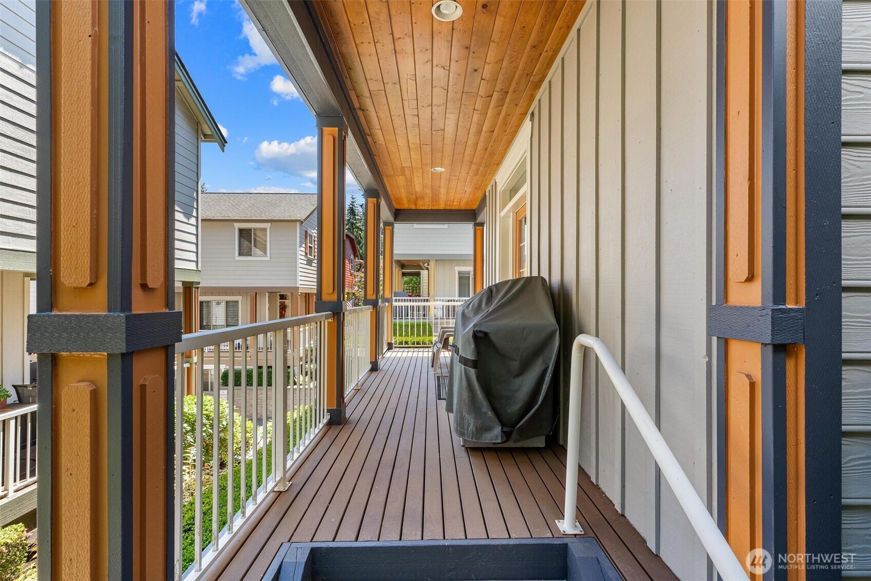 6617 198th Place Property Photo 35