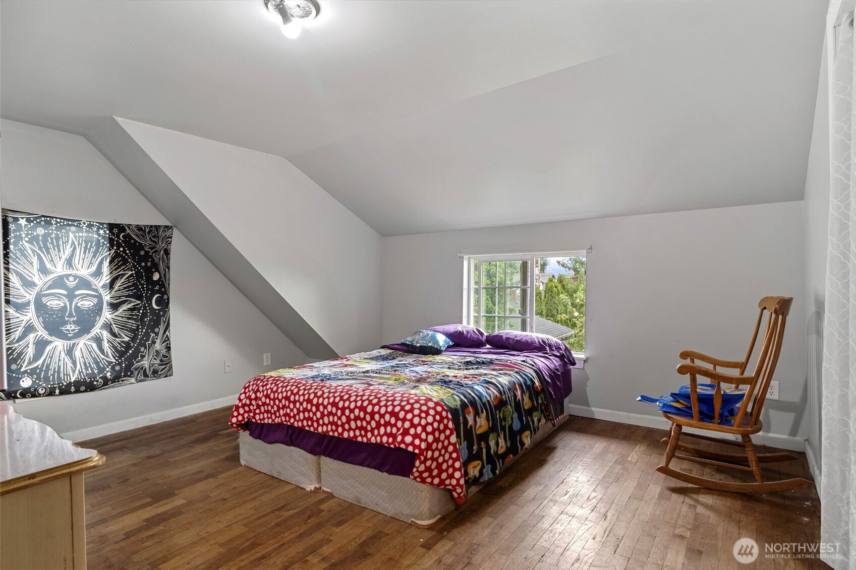 420 Warren Street Property Photo 24