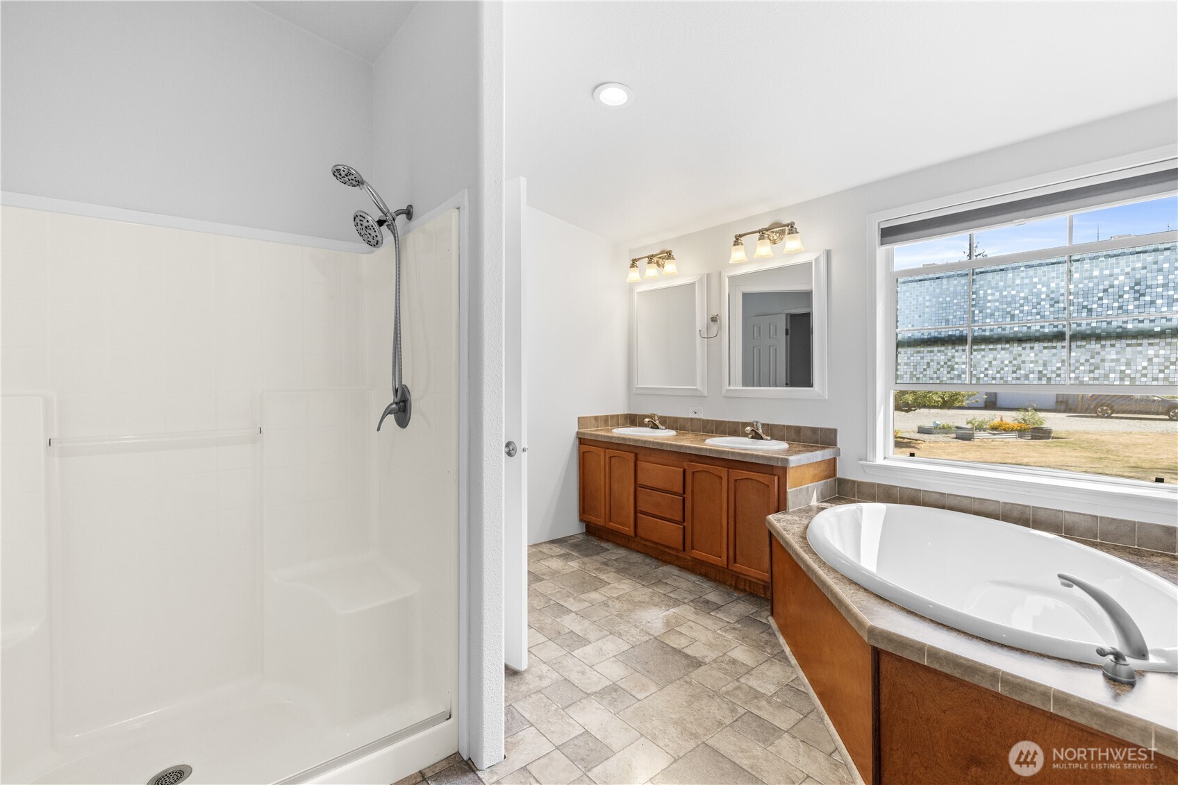 4919 G Loop Road Property Photo 14