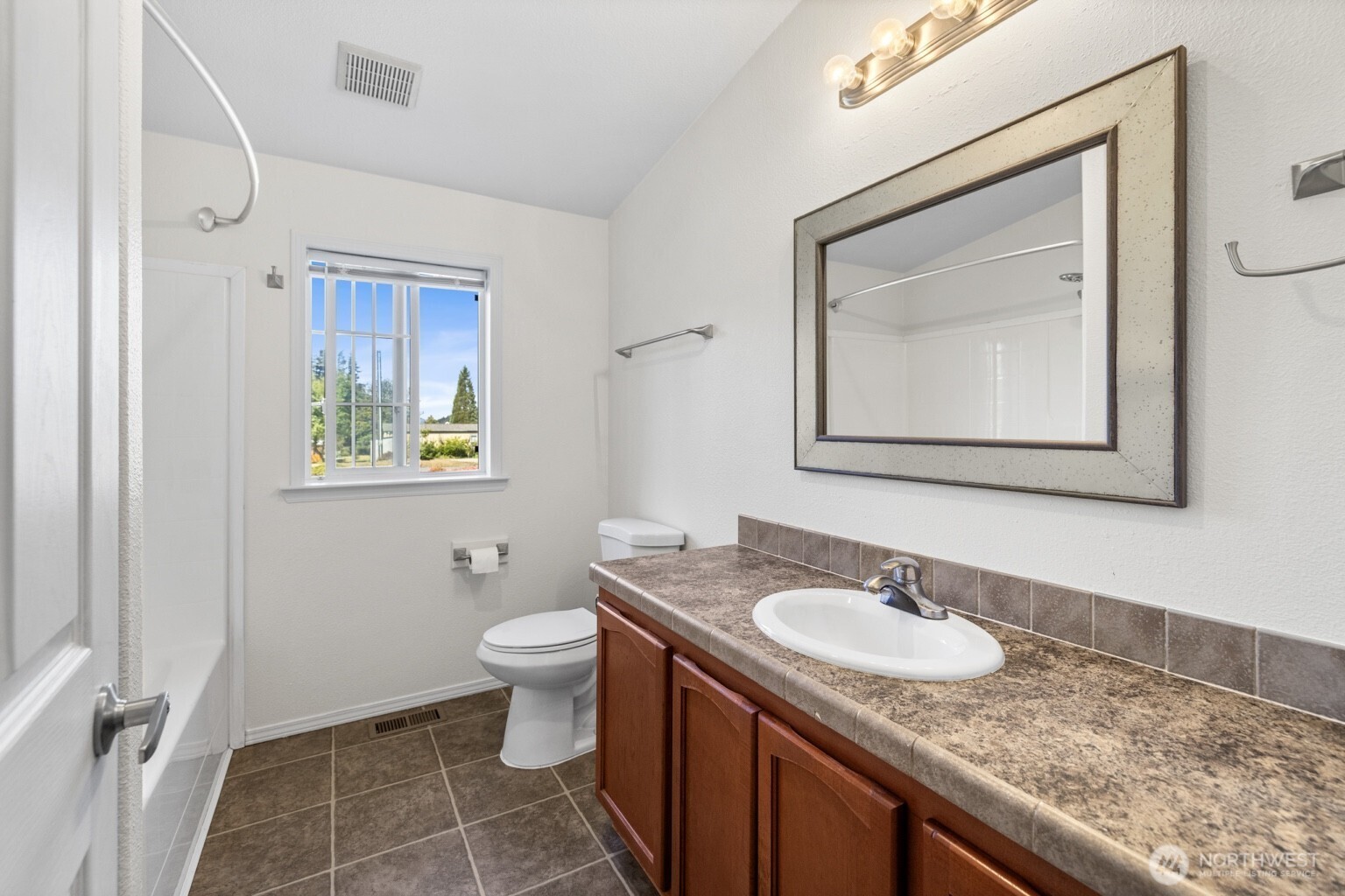 4919 G Loop Road Property Photo 16
