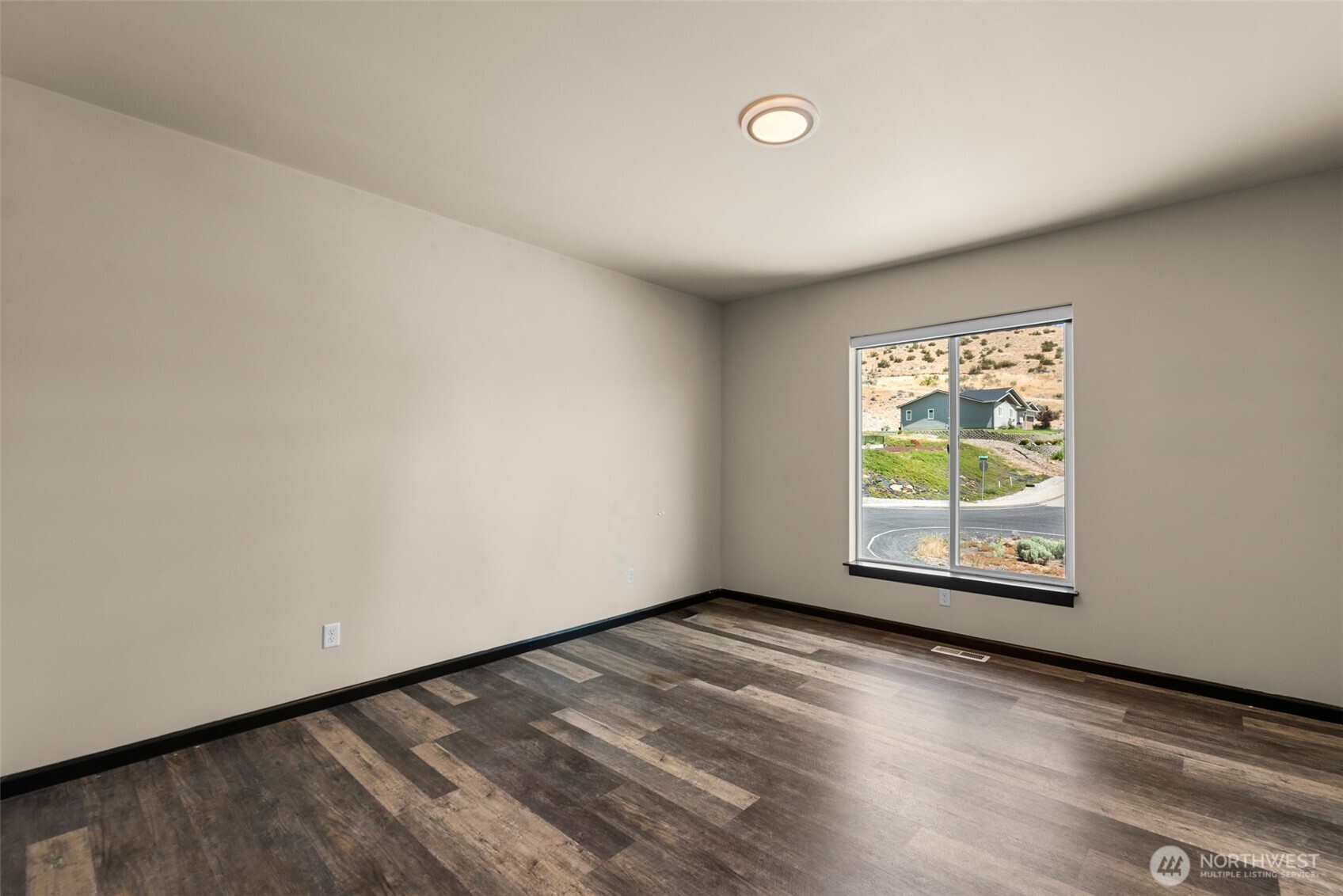 9971 Saska Way Property Photo 28