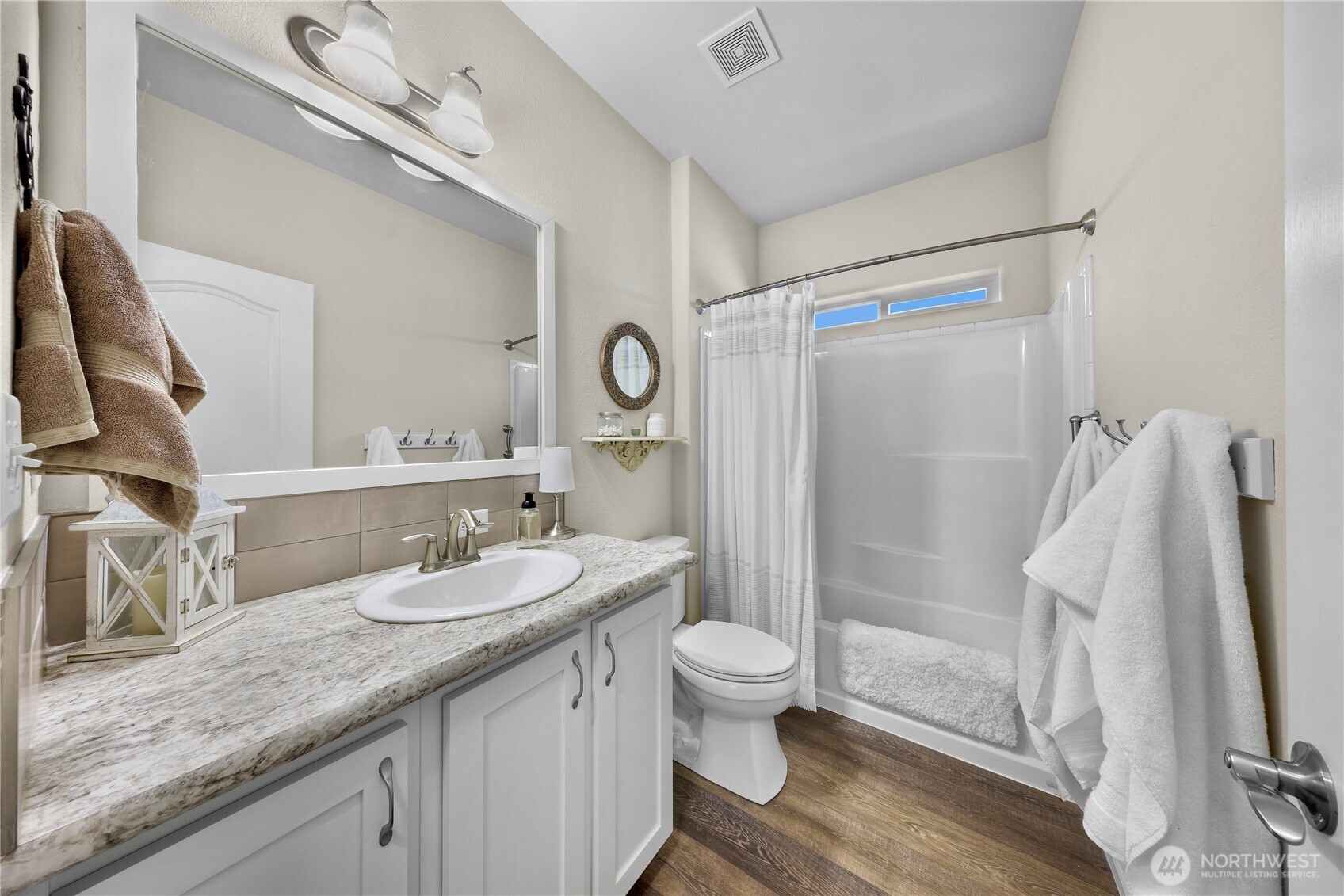 5276 Barr Road Property Photo 10