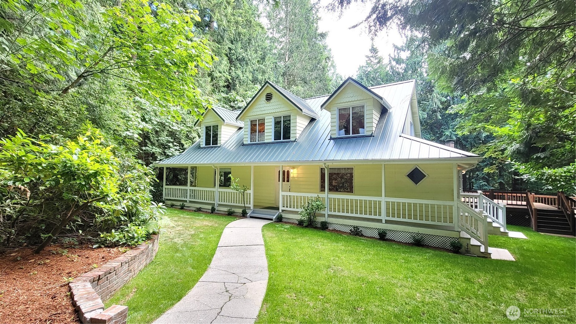 2015 290th Avenue Property Photo 2