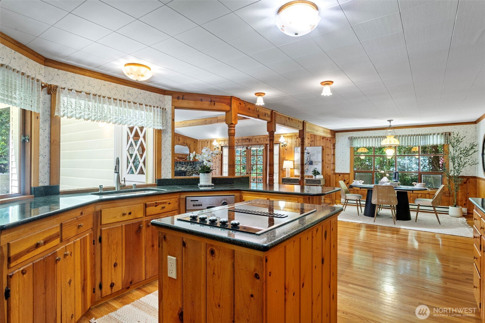 2015 290th Avenue Property Photo 12