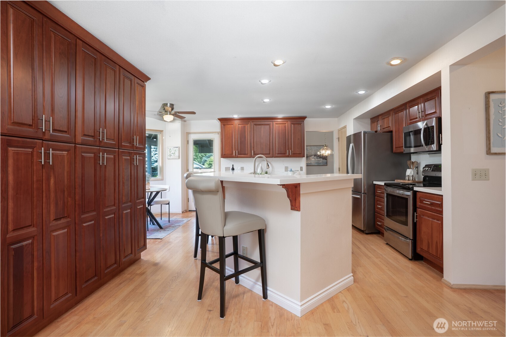 176 Eagle Ridge Drive Property Photo 10