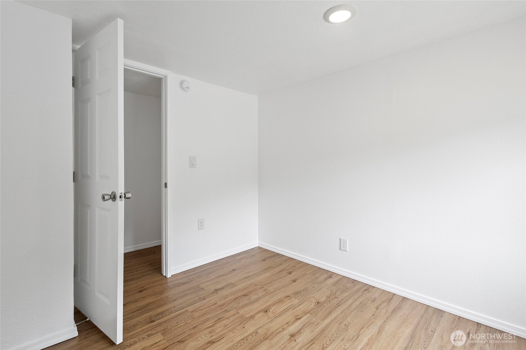 7545 S Dillard Avenue Property Photo 16