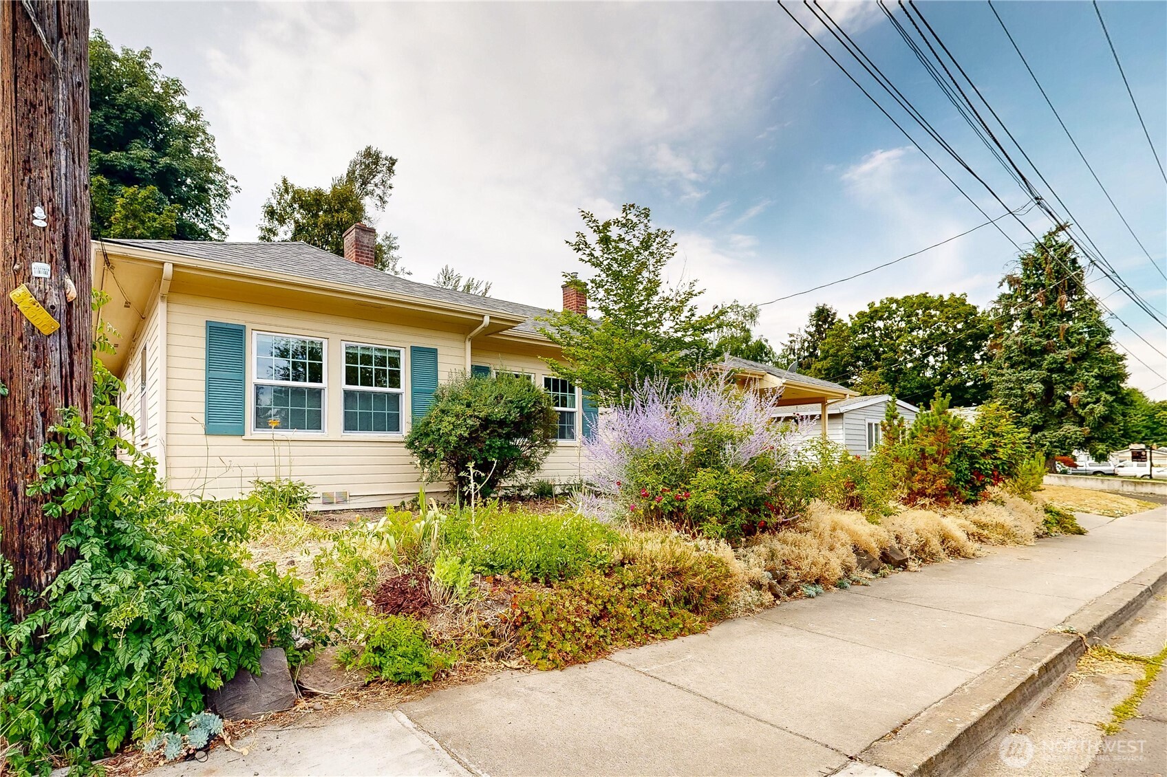 1034 Hobson Street Property Photo 37