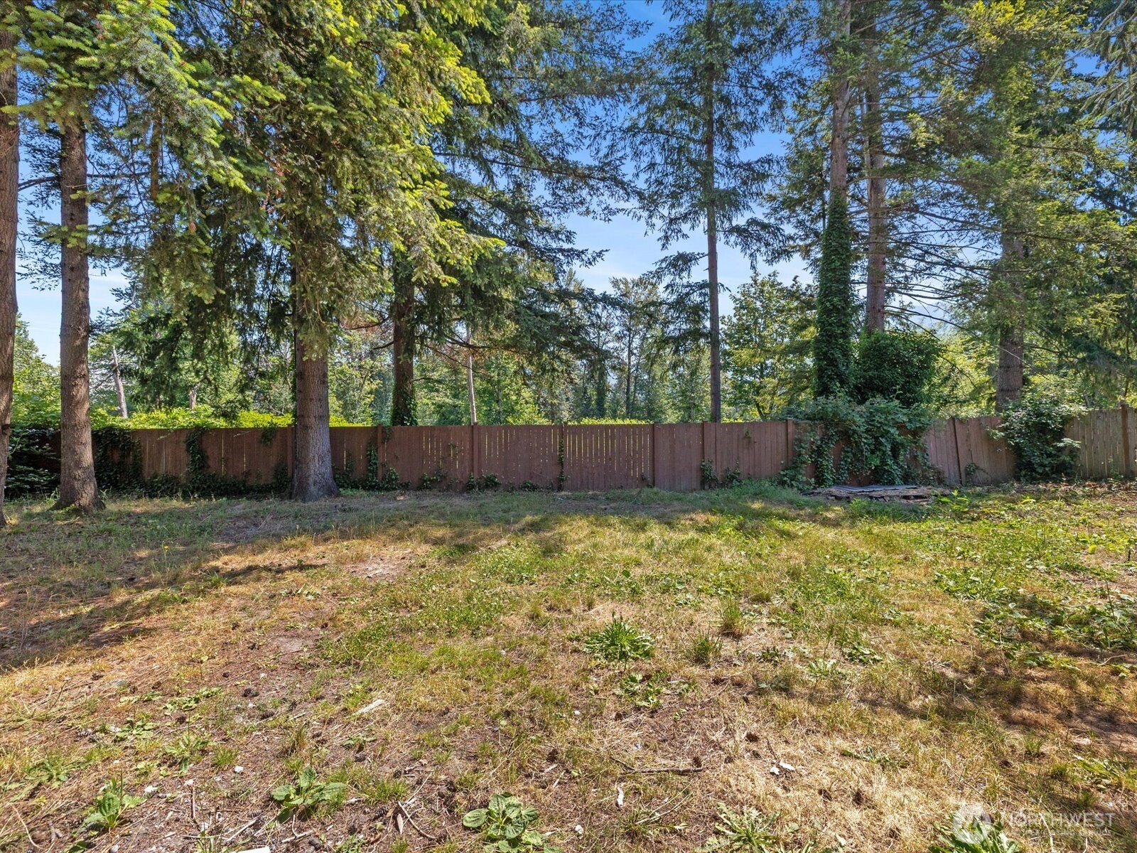 500 1st Avenue Property Photo 3