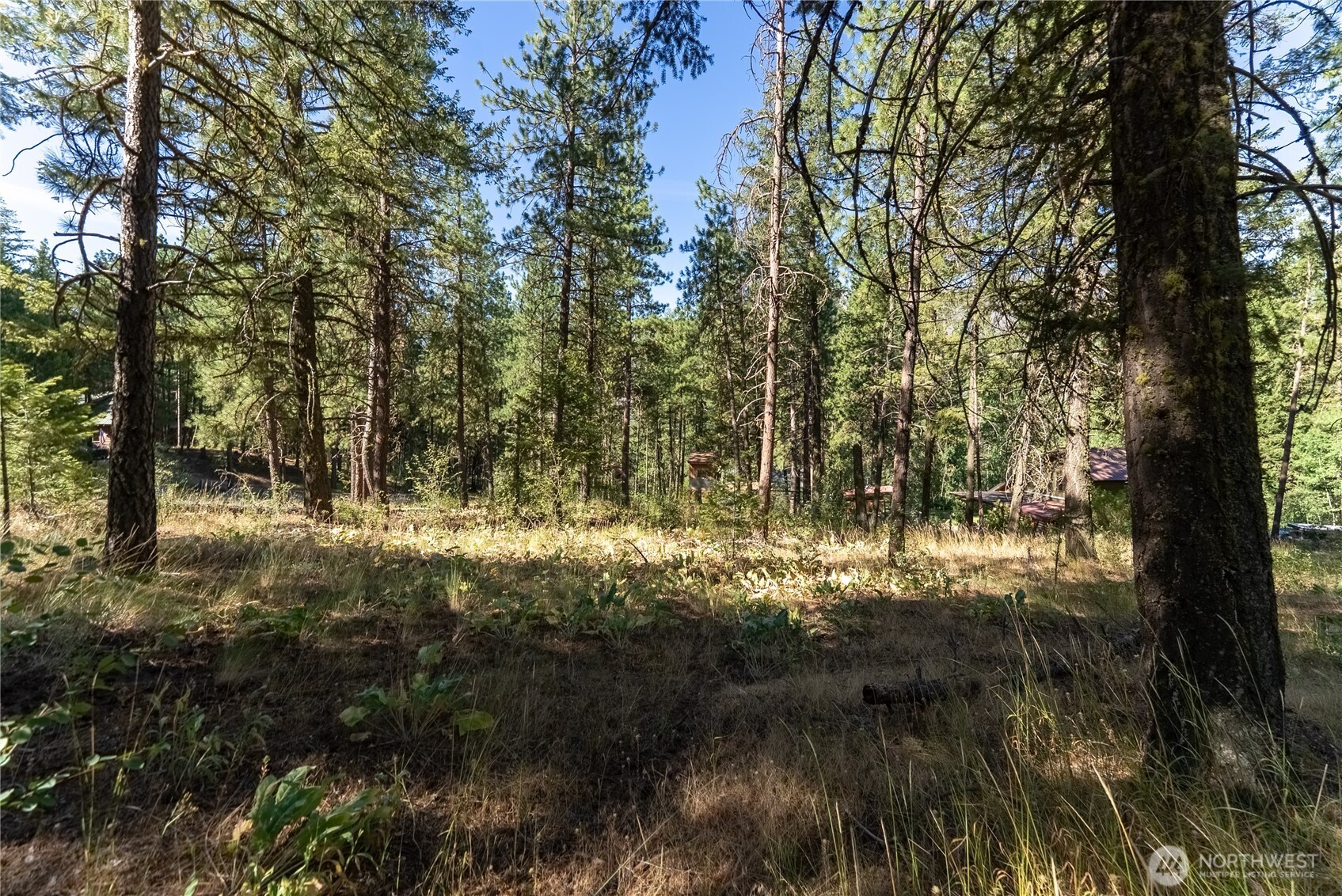 16 Highland Meadow Road Property Photo 16