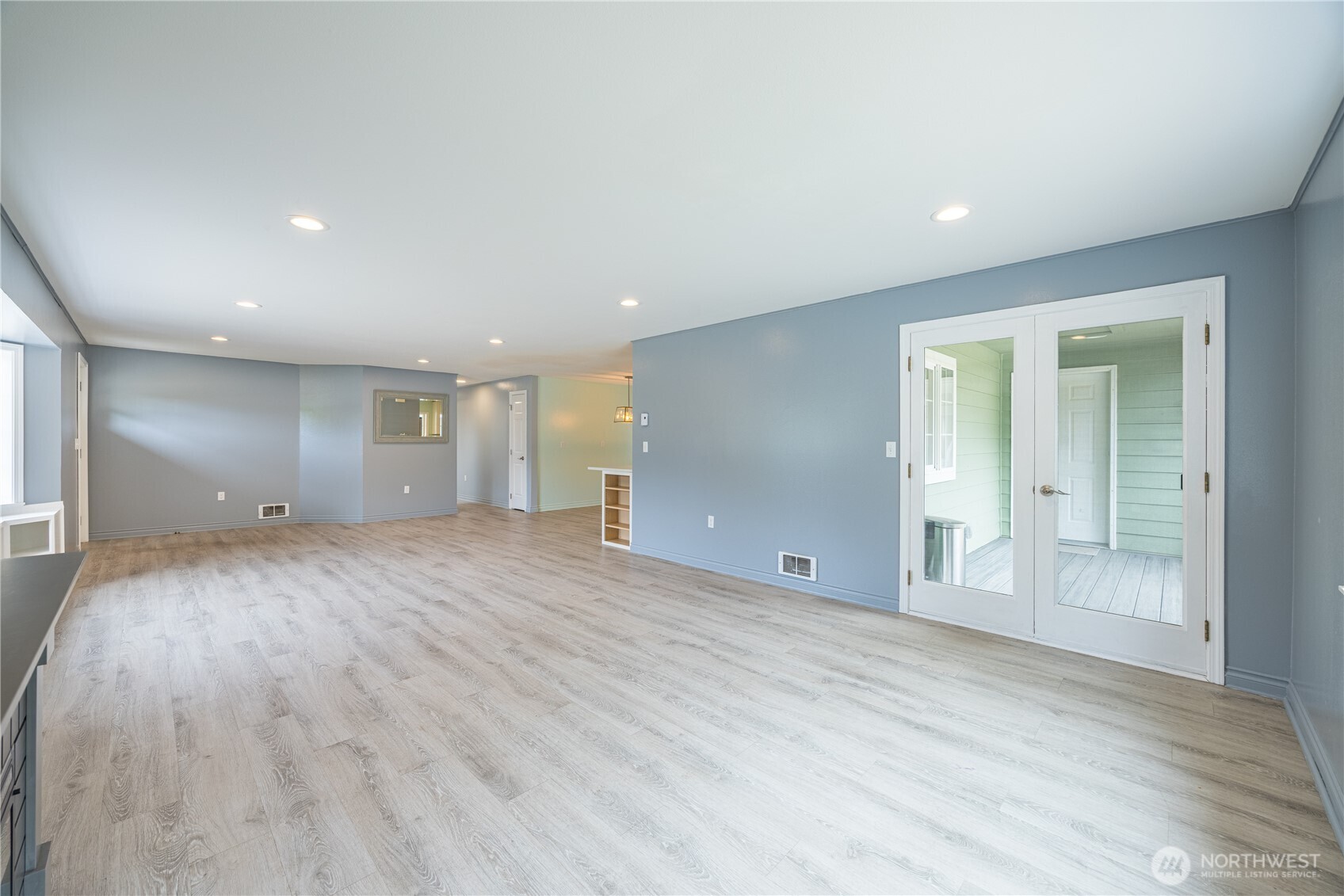 50 Misty Glen Lane Property Photo 7
