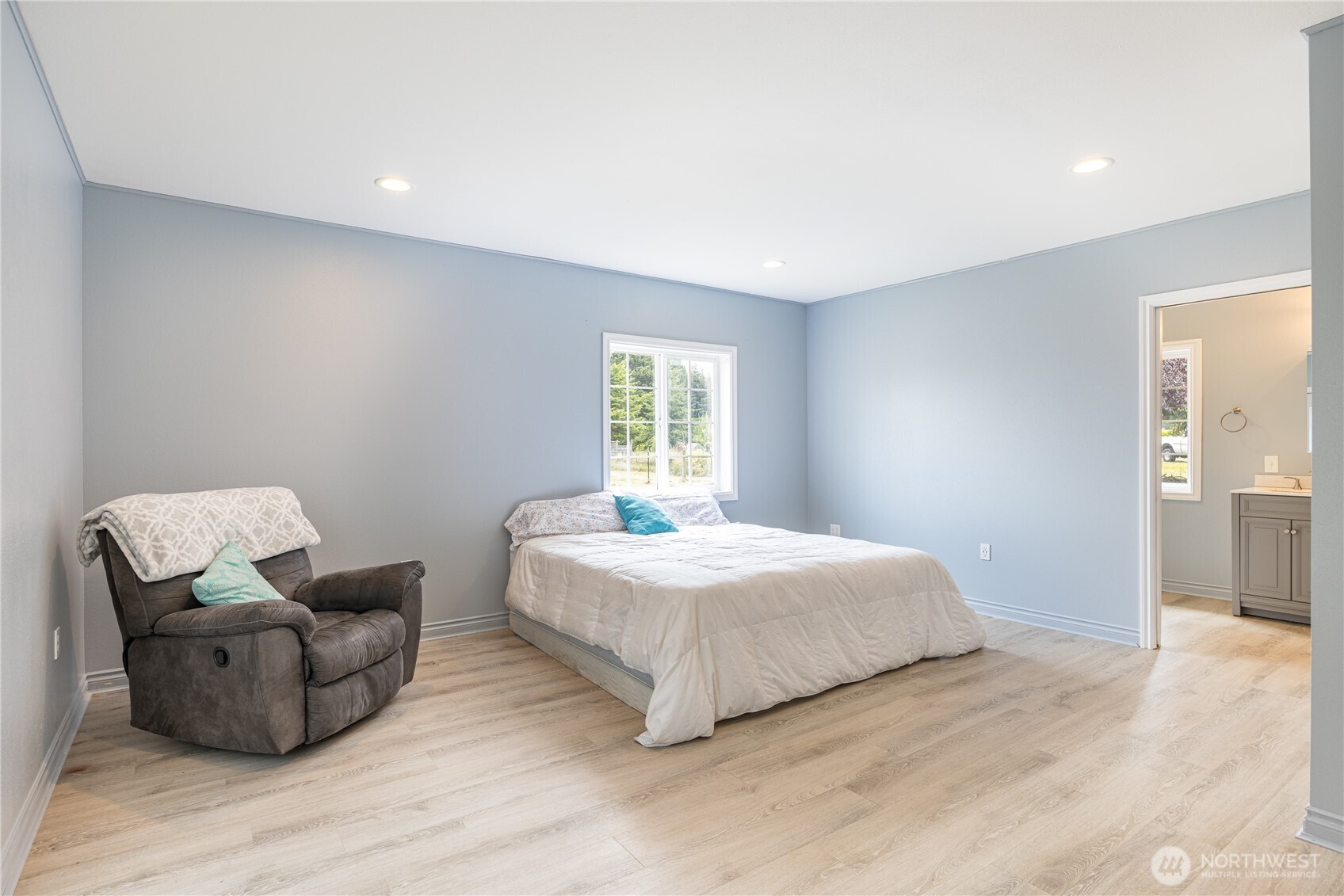 50 Misty Glen Lane Property Photo 14
