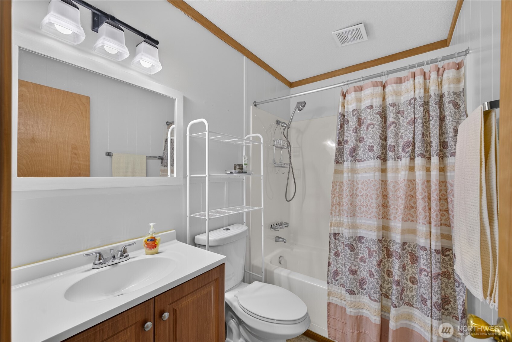 1710 Skyline Way 101 Property Photo 19
