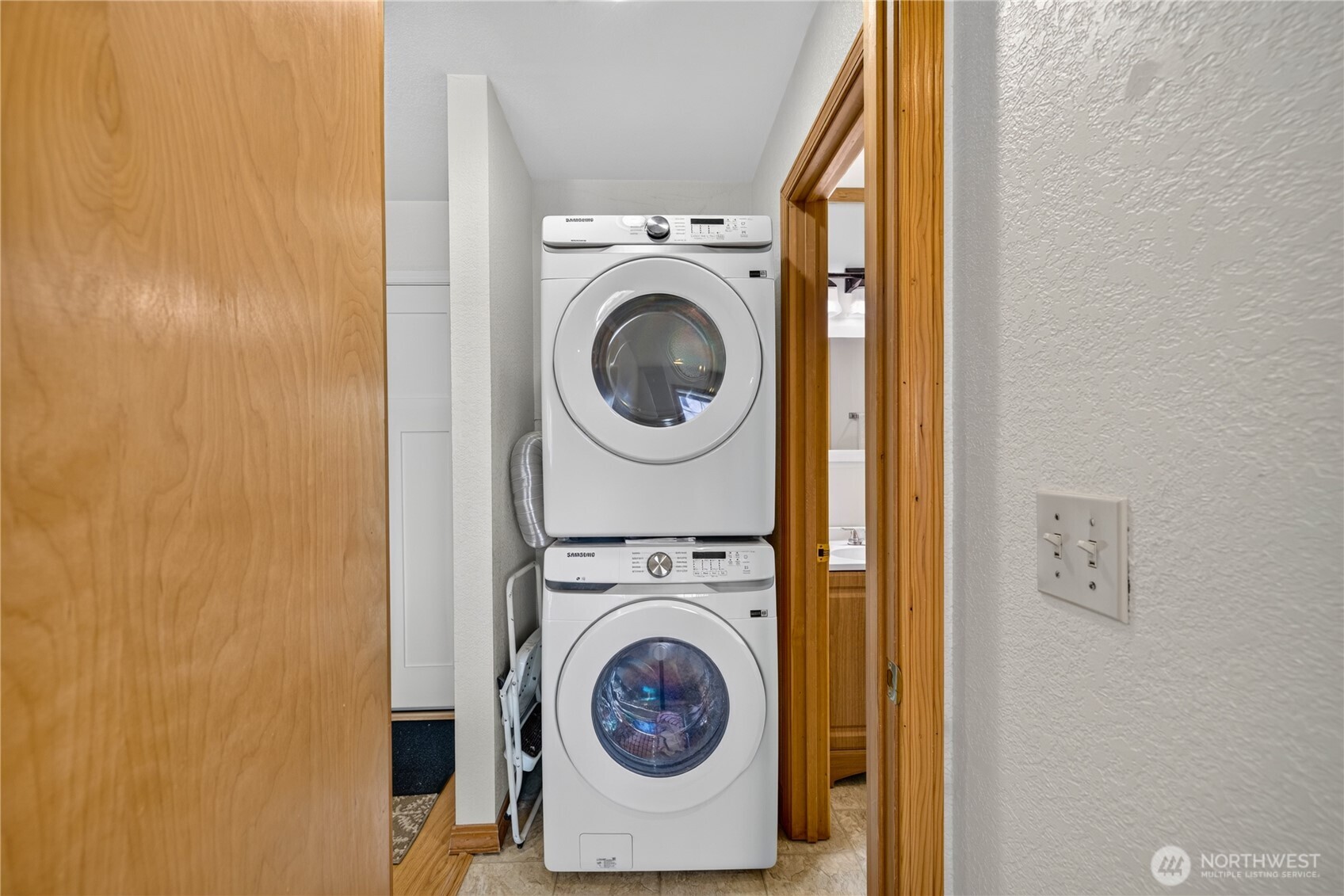 1710 Skyline Way 101 Property Photo 26