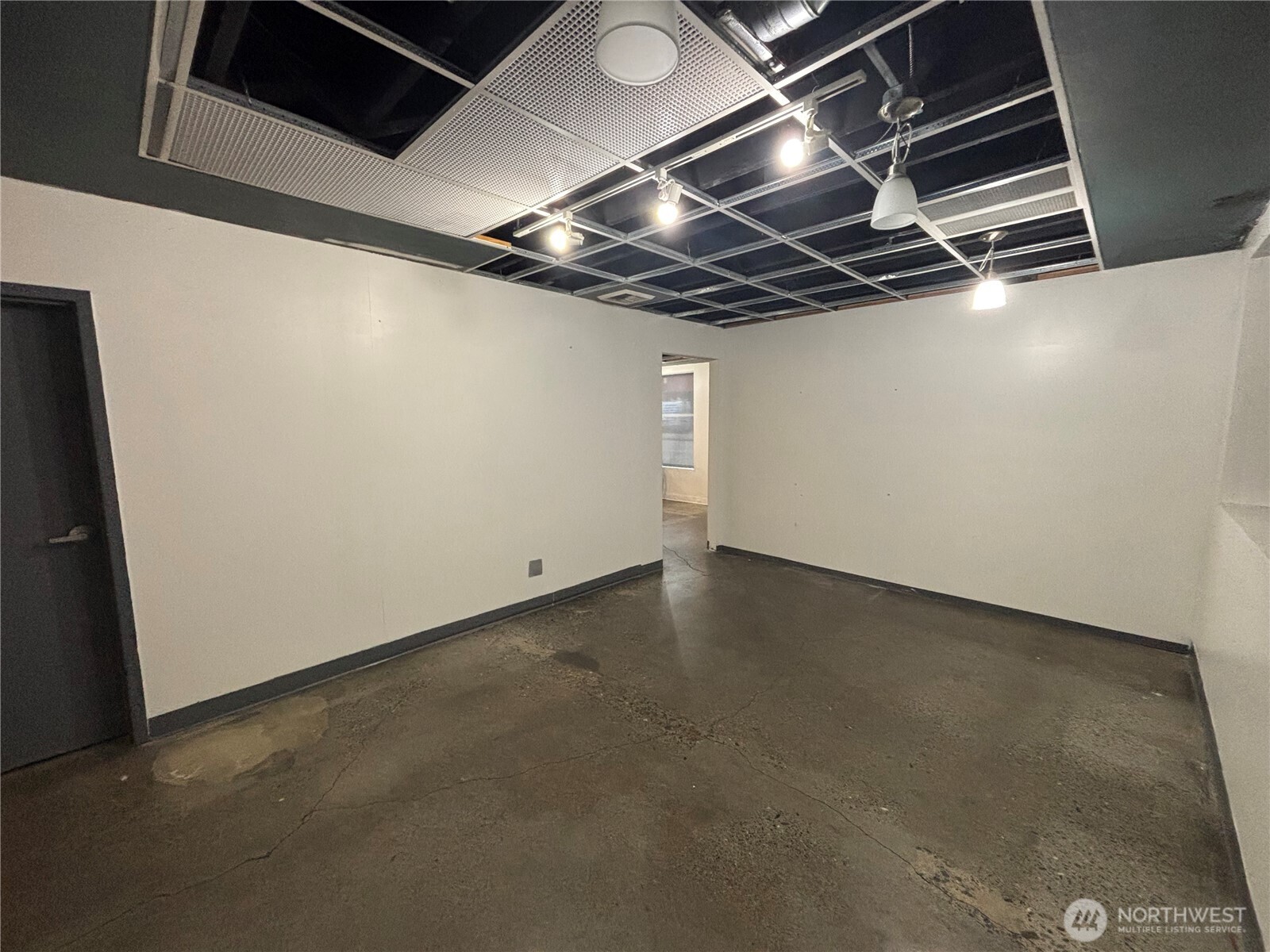 2301 Pacific Avenue Property Photo 13