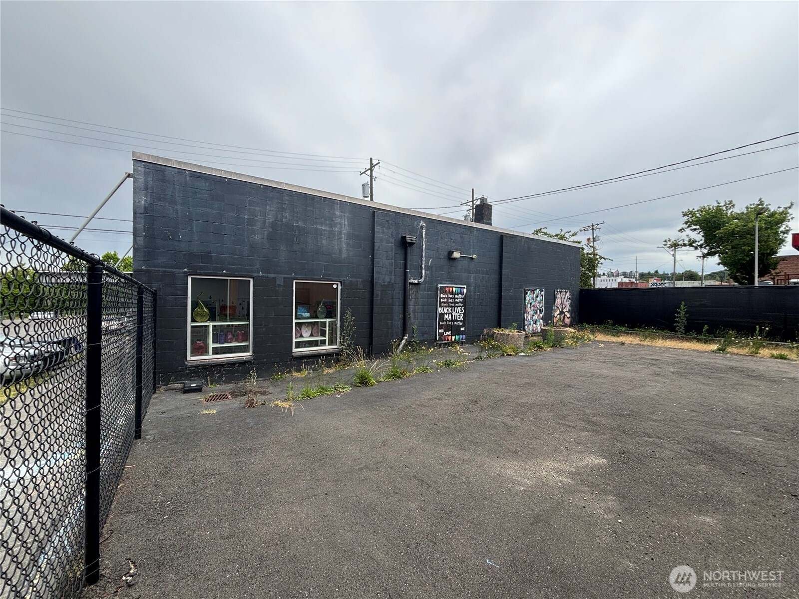 2301 Pacific Avenue Property Photo 33