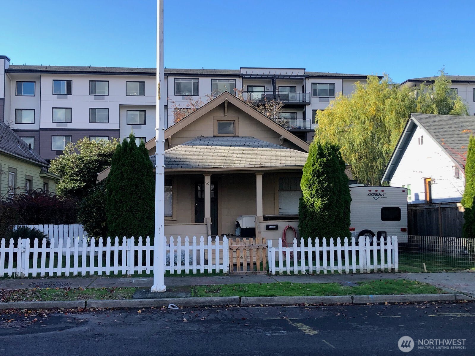 99 Williams Avenue Property Photo 6